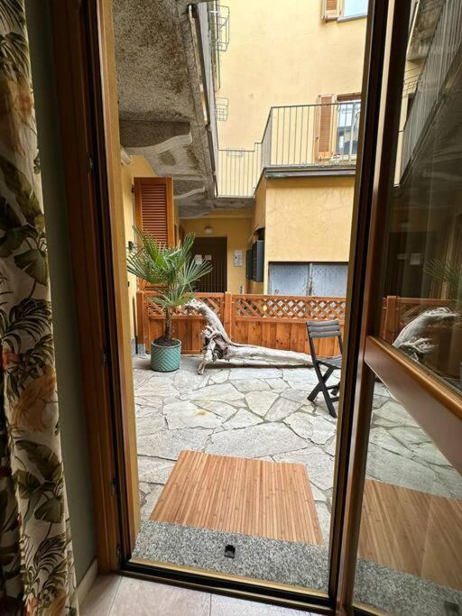 Appartamento A Luino Cavallotti25 Bagian luar foto